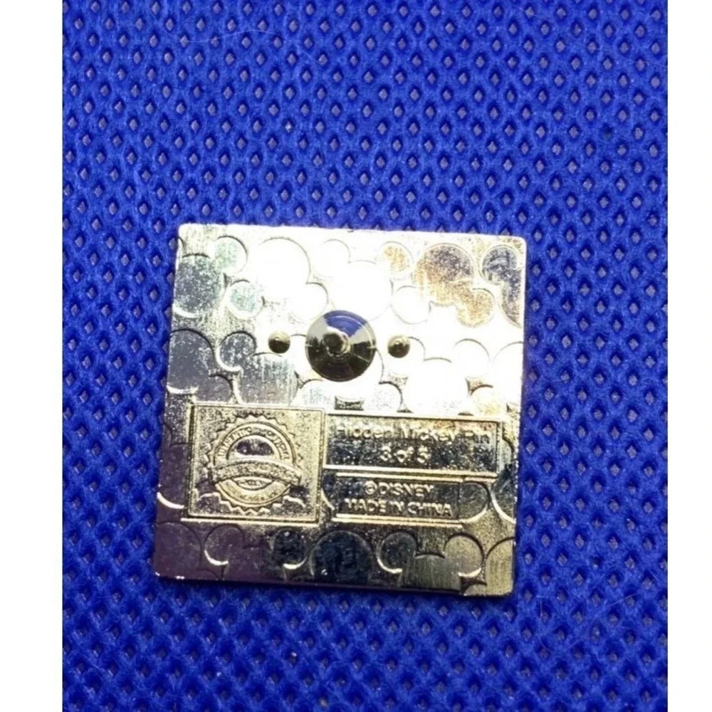 2013 Pinocchio disney pin Hidden Mickey